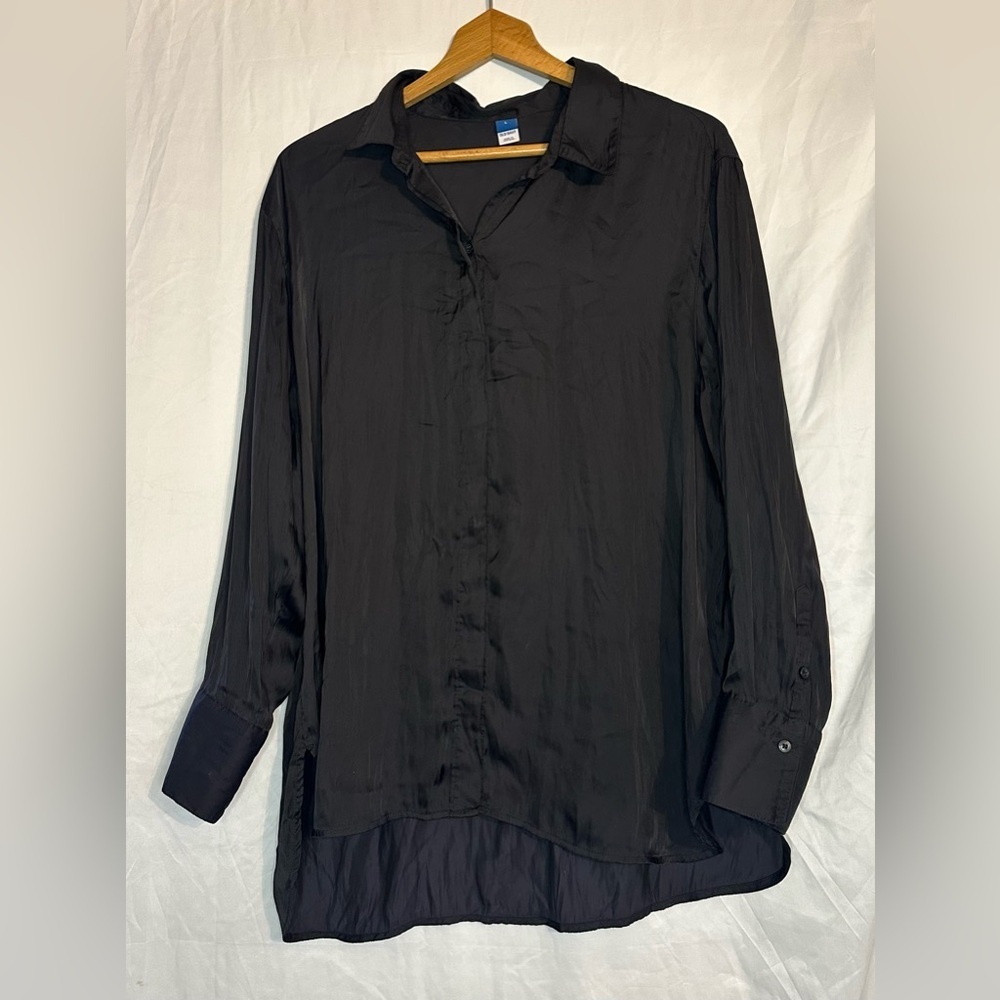 Old Navy Women’s Black Long Sleeve Button Down Collared Blouse size Large